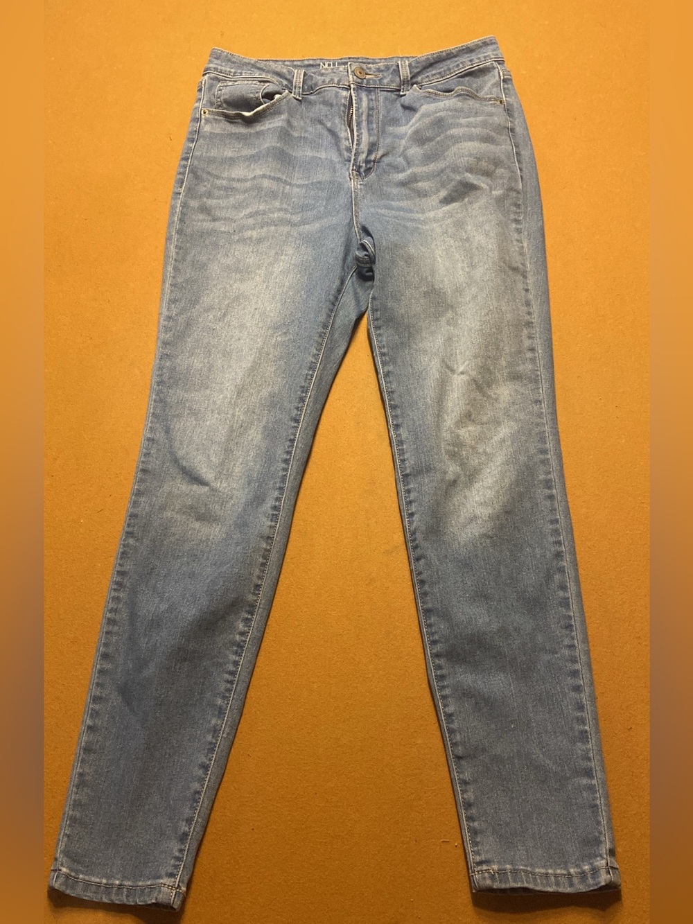 No Boundaries High-Rise Light Blue Straight Jeans